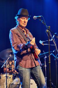 Paul Gurney Releases New Album, 'blue Horizon'
