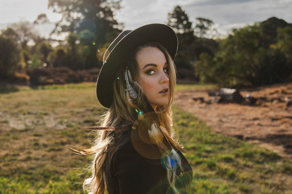 Rising Nz’s 'country Honey With Grit' Steffany Beck Unveils Empowering New Single, 'foot Down'