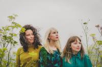 Sisters In Song: Avant Folk Trio Ida Lune Announce Debut Album