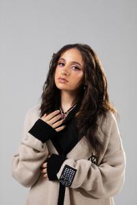 Skye Hine Releases Cinematic New Single, 'behind The Gun'