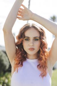 Sophie Maude Returns With Captivating New Single, 'take Me Away'