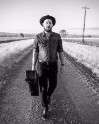 Stretch Announces New Single And Mini Tour