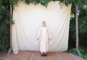 Te Kaahu Pulls On The Heartstrings With Stirring Triptych Of Waiata: 'i Roto I Te Poo, I Roto I Te Ao'