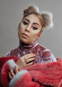 Theia Releases Surprise New Single 'treat You'
