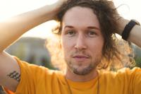Thomas Oliver New Single Out Today & Album Announce