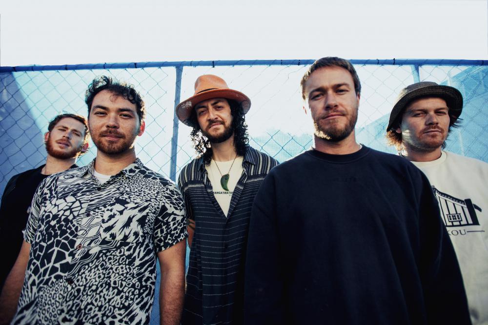 Toi Release Dreamy Live Video For Soul Roots Single, 'essence'