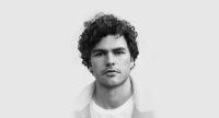 Vance Joy Announces Solo Show