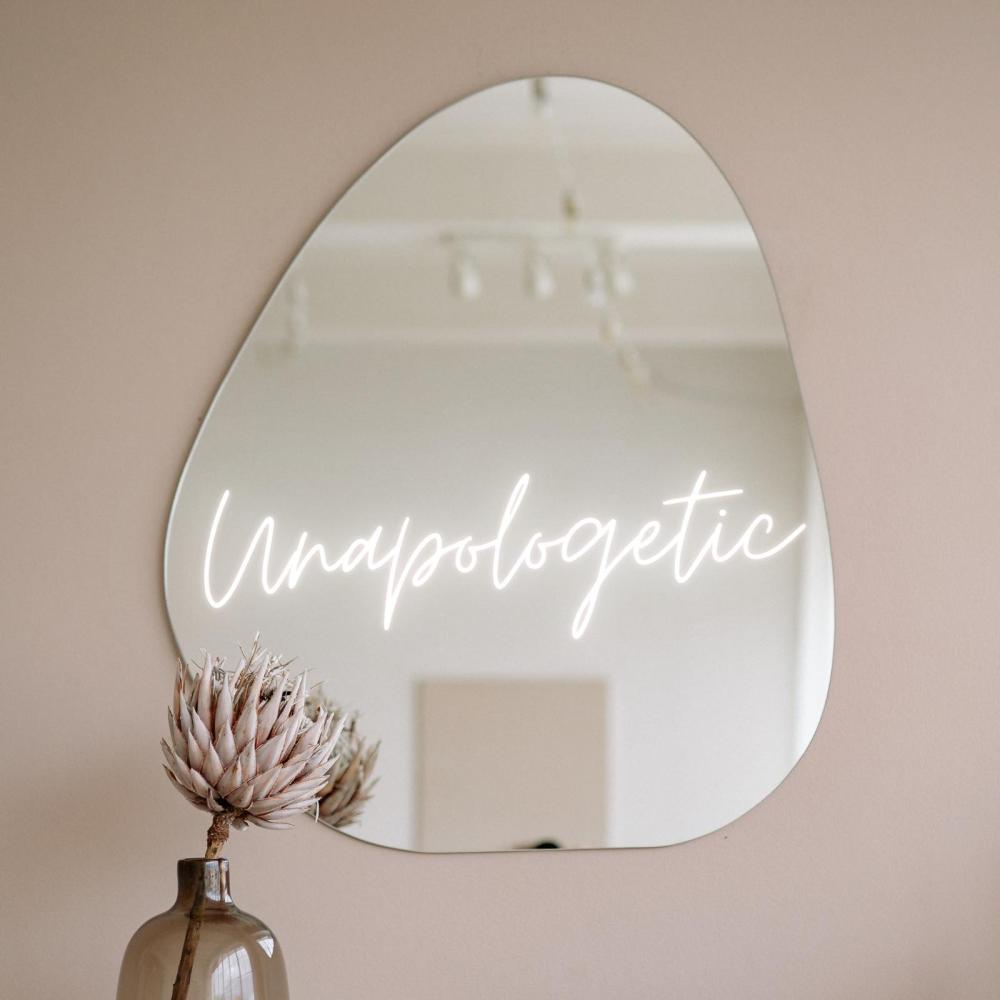 Vanessa Tottle Releases New Single 'unapologetic'