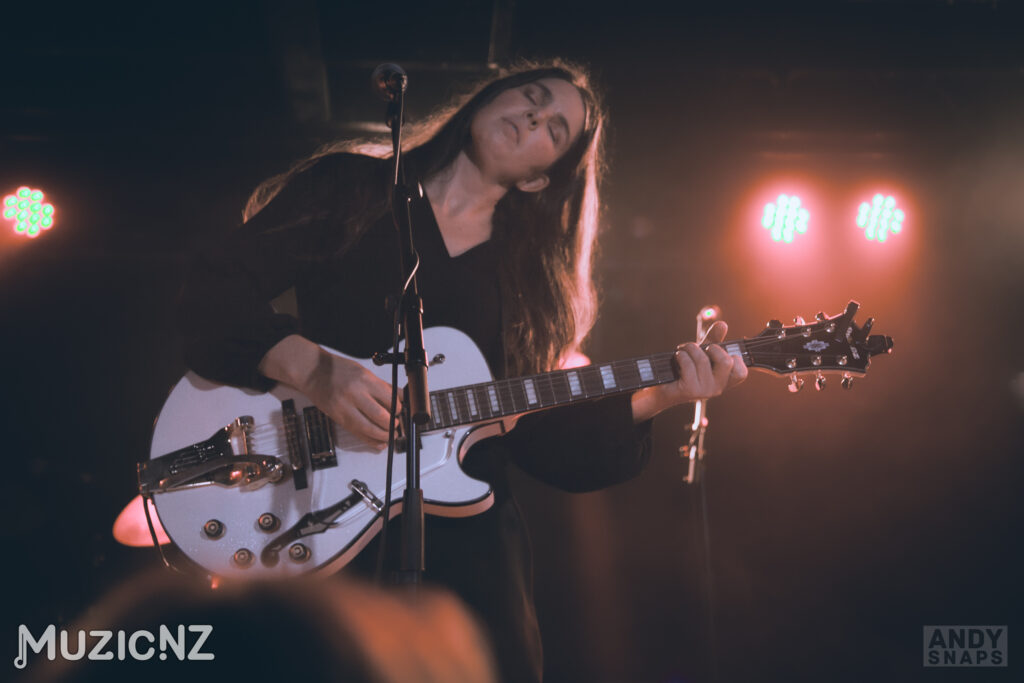 Mel parsons 25.05.25 mnz 25