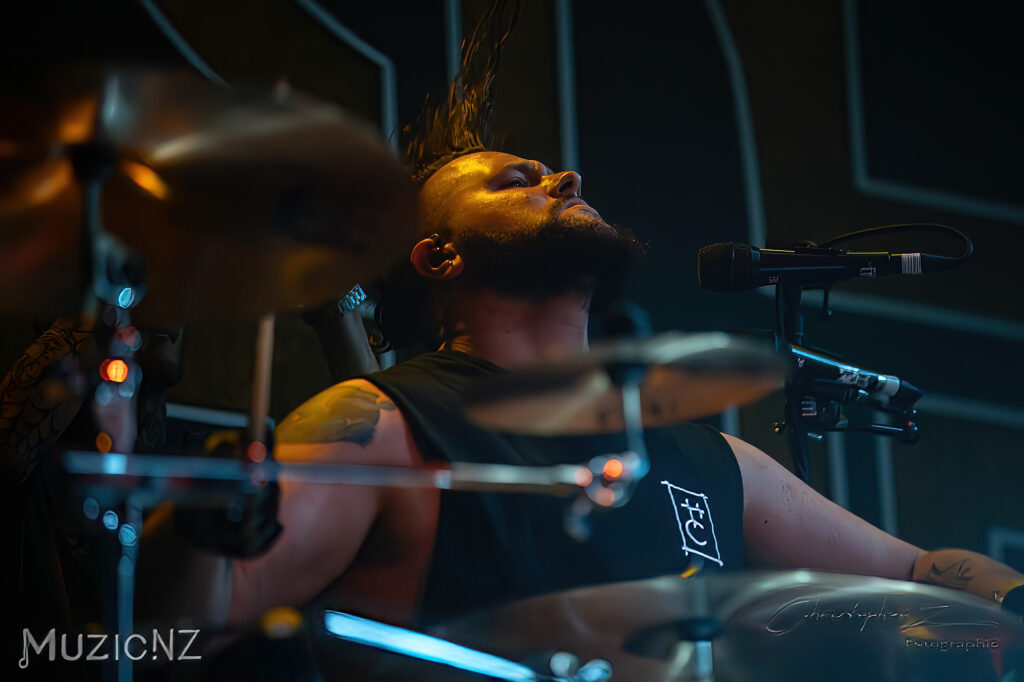 Alien weaponry @ powerstation