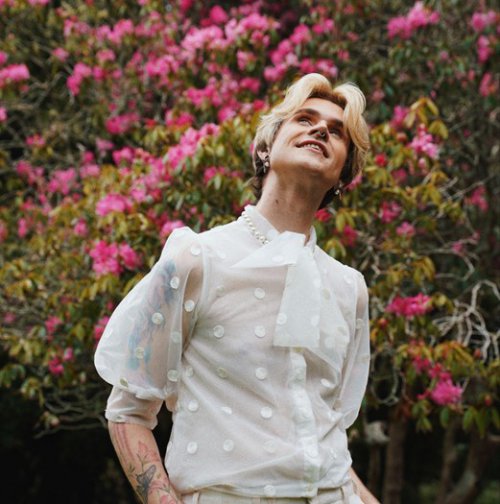 Ep Review: How To Be Lonely 1