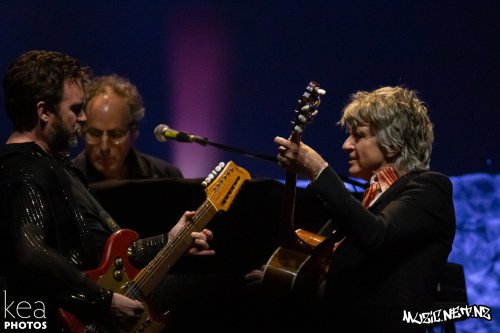 Gig Review: Crowded House & Reb Fountain @ Dunedin Town Hall, Dunedin 11/03/2021 4
