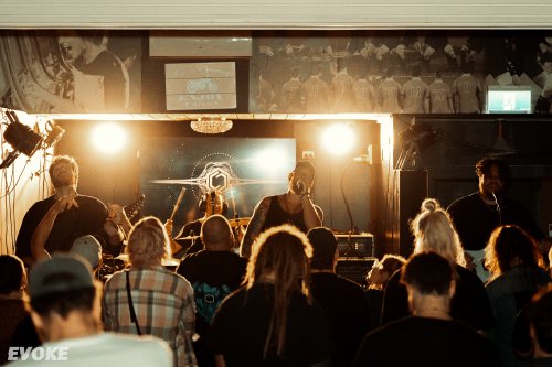 Gig Review: Elidi @ Churchills Tavern, Christchurch 4/05/2024 3