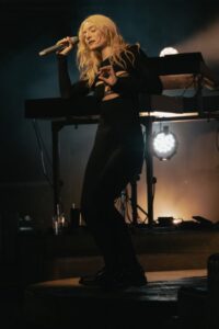 Gig Review: Lorde @ The Outer Fields, Western Springs 04/03/2023 1