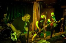 Gig Review: Starving Millions @ Whammy Bar, Auckland 28/01/2017 1