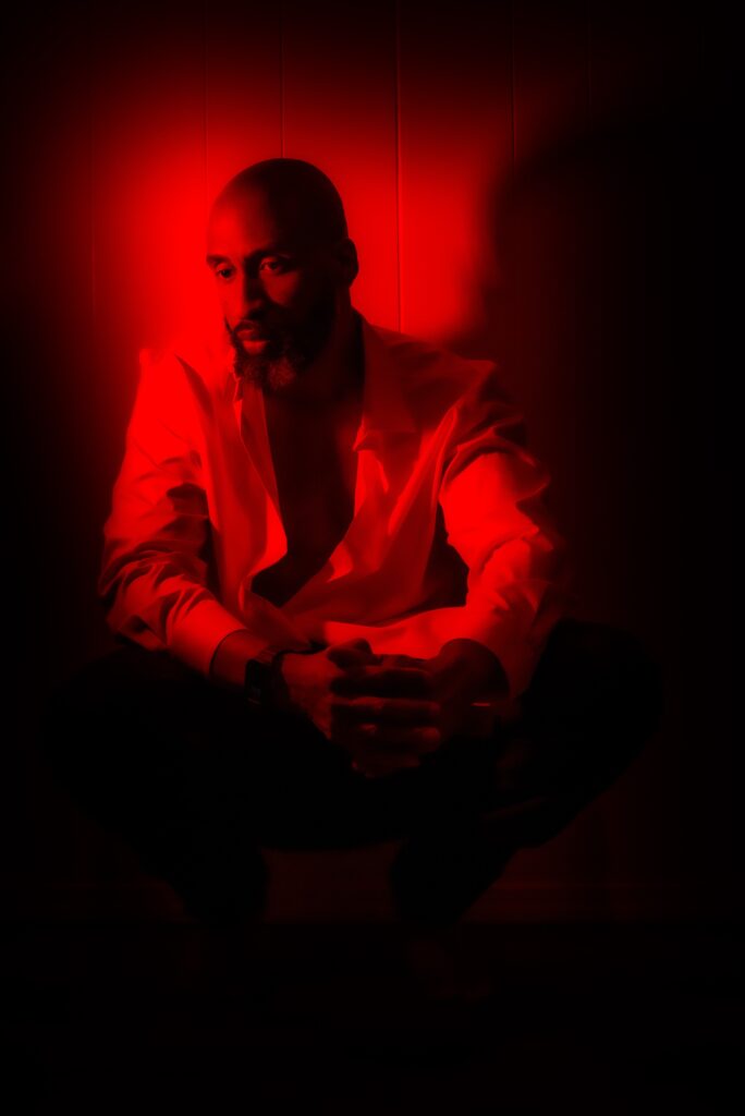Kevinposeycover