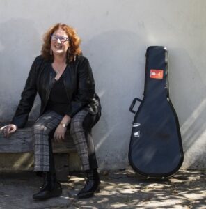 Single Review: Spaces Between Words 1