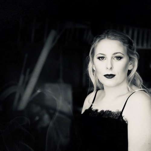 Single Review: Take It To The Grave 1