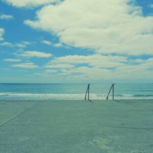 Single Review: Tomorrow Always Comes 1